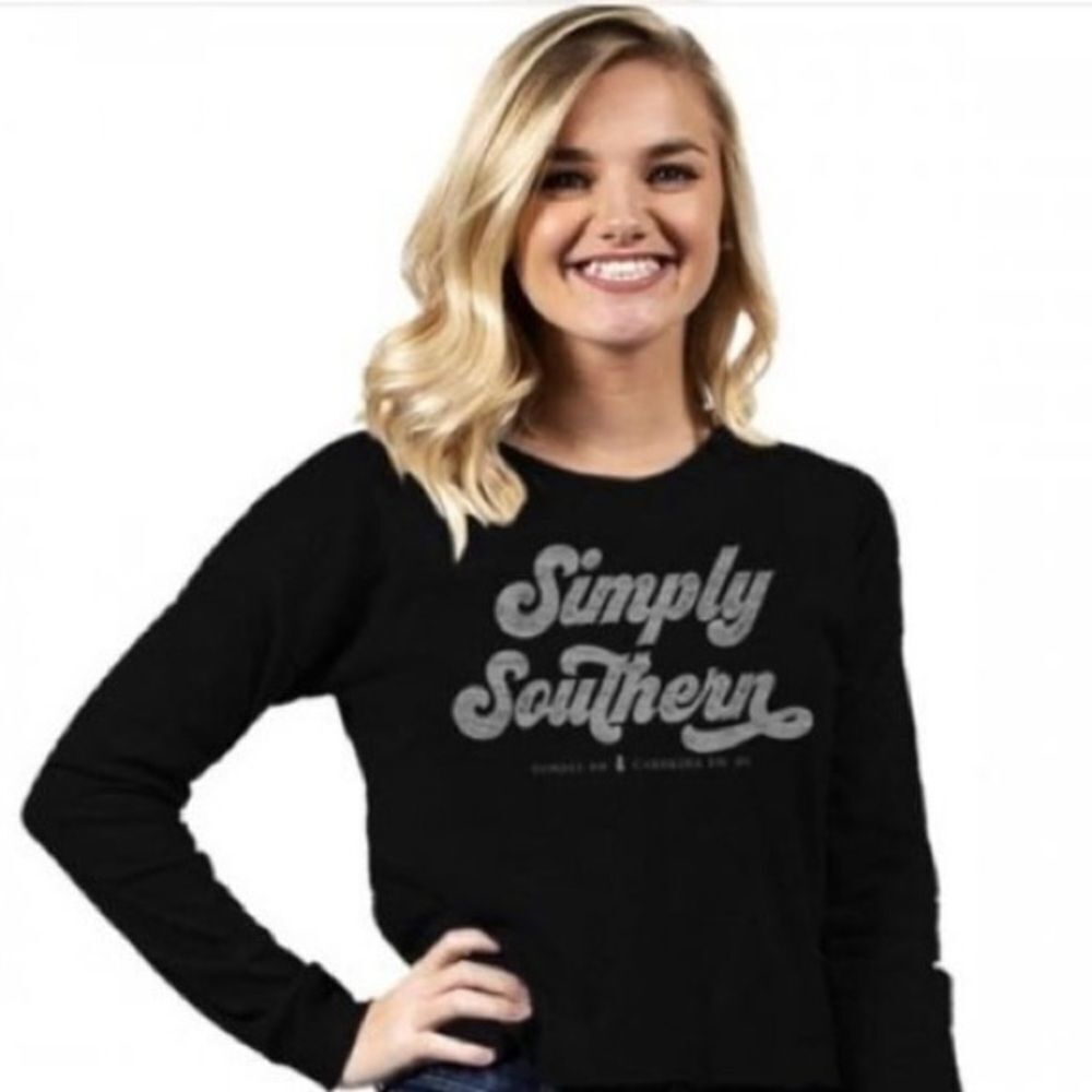 Simply Southern Black Long Sleeve Cropped Tee